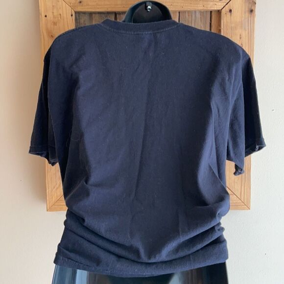 Anvil Short Sleeve Tshirt Black with White and Pink Writing The Word Love Large - Picture 2 of 6